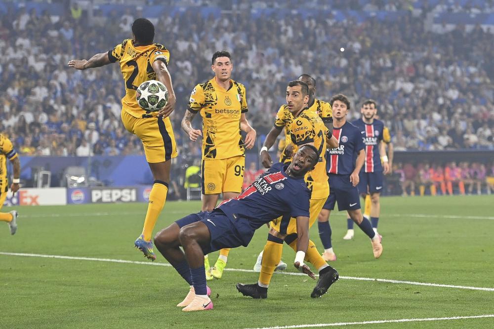 第10个亚军，申花上次拿到中国足球顶级联赛冠军还是30年前